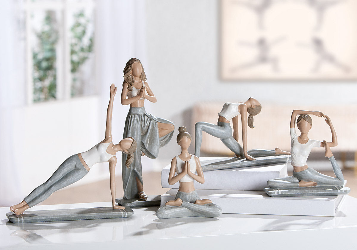 Yoga Figuur Hannah Grijs Wit