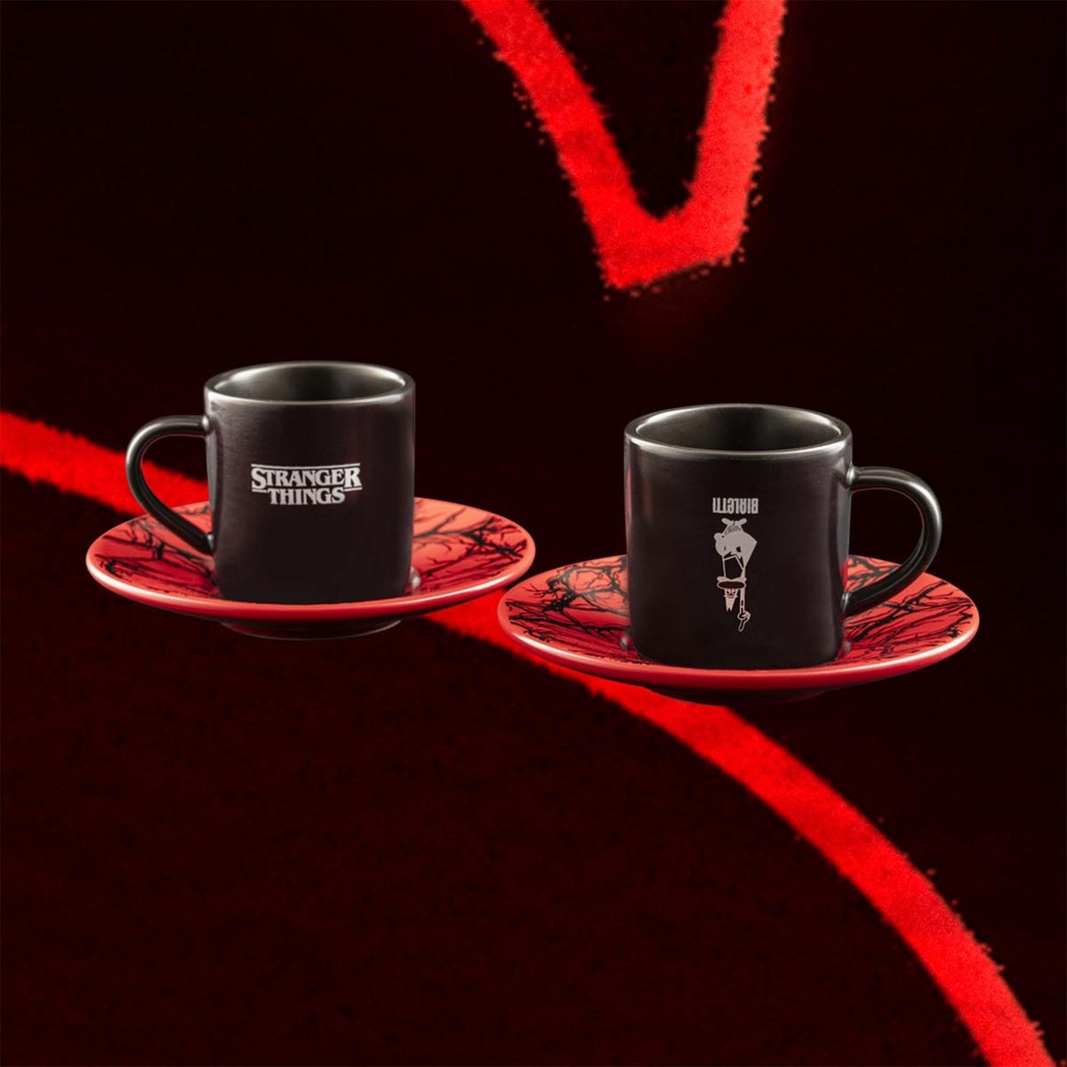 Bialetti Stranger Things Set van 2 Kopjes met Schotels