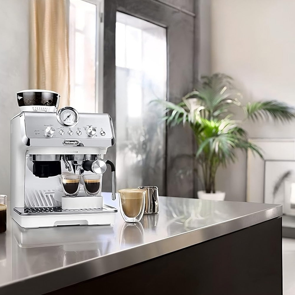 DeLonghi EC 9155.W La Specialista Arte