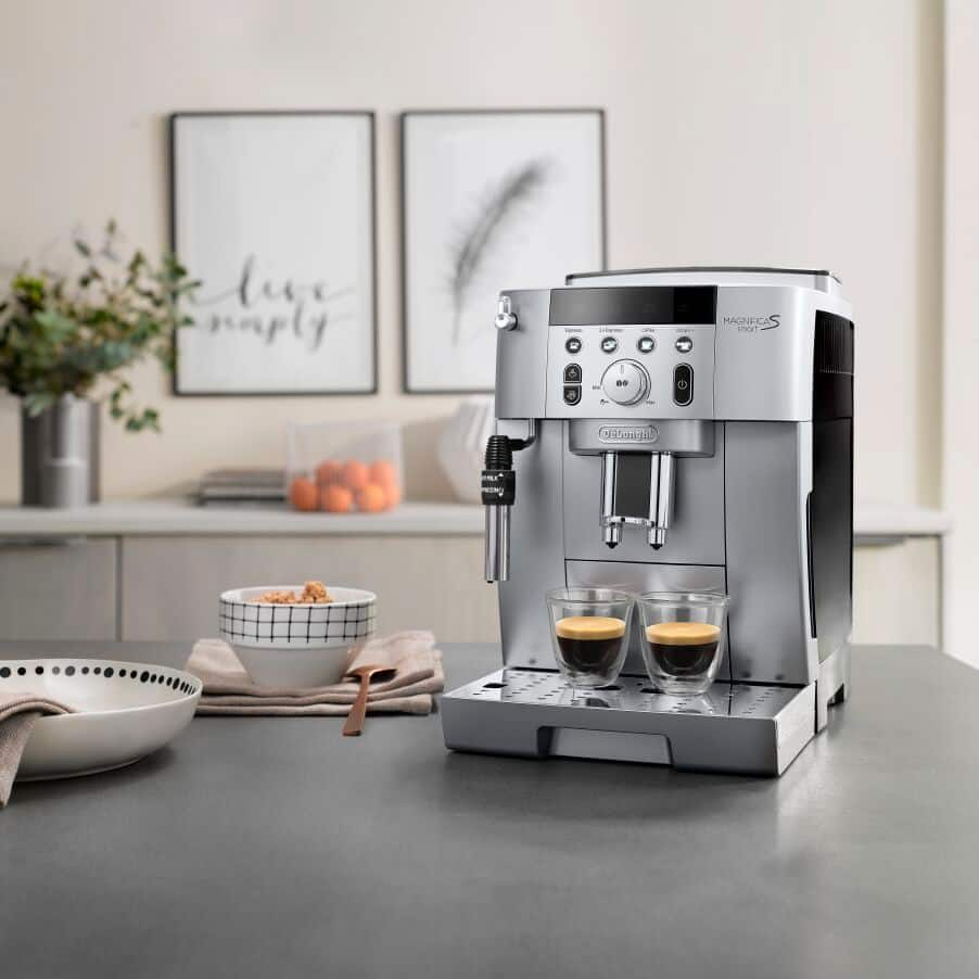 DeLonghi ECAM250.31 SB Magnifica Smart