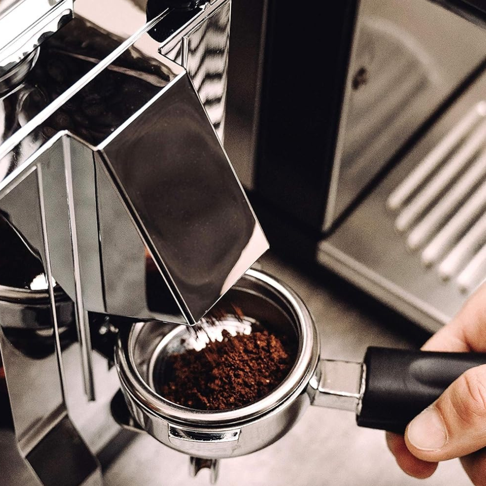 Eureka Mignon SILENZIO 55 220-240V/50-60Hz 15BL black