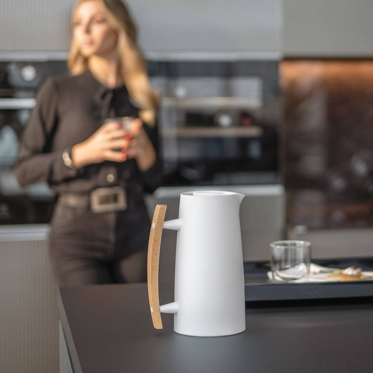 Guzzini Vacuum Flask 1Lt 'Riviera '63' White