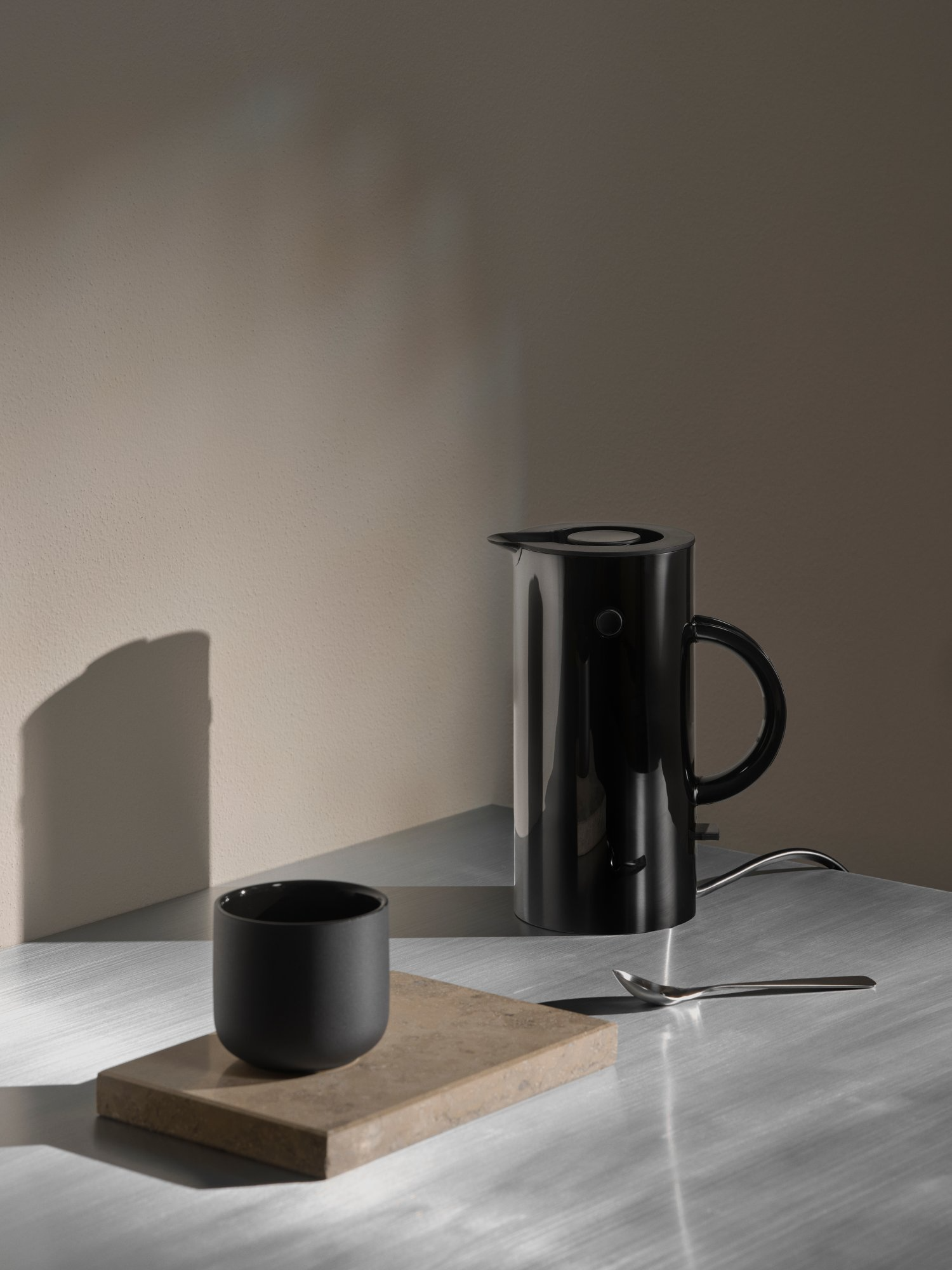 Stelton EM 77 thermoskan 0,5l black
