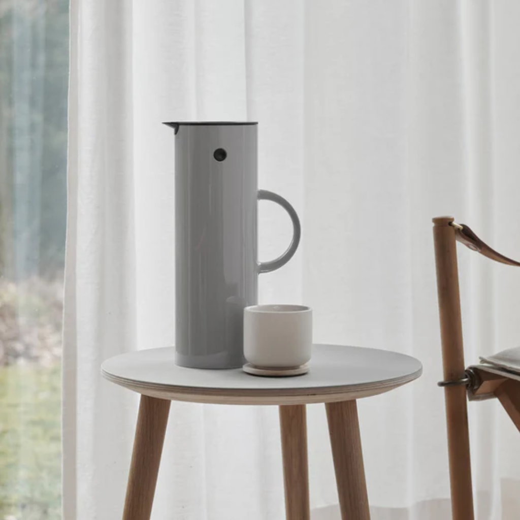 Stelton EM 77 thermoskan 1l light grey