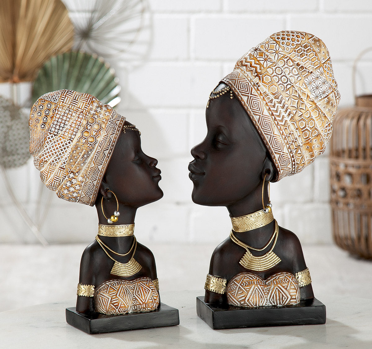 Zola Vrouwenfiguur Oosters Design
