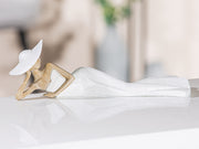 Elegant Vrouw Figuur Wit Houtlook