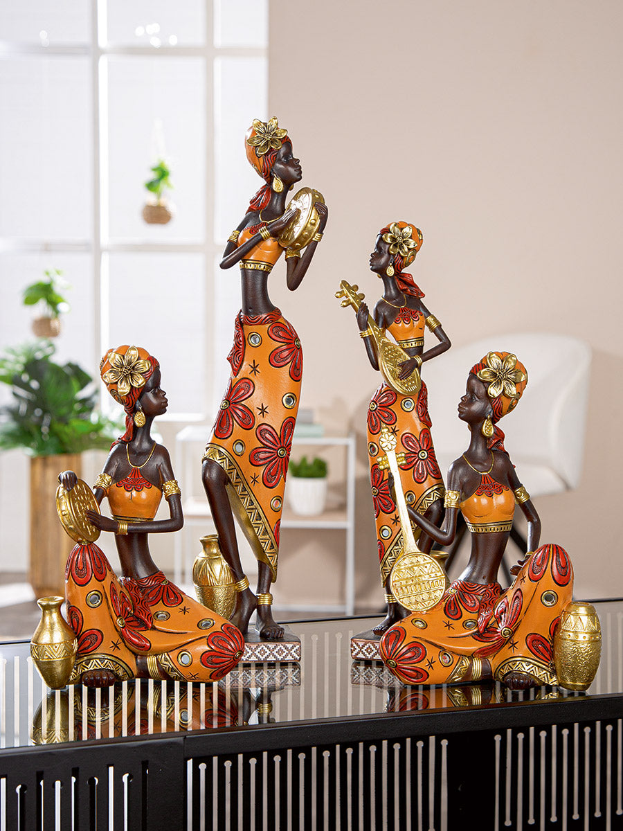 African Beat Vrouwenfiguur