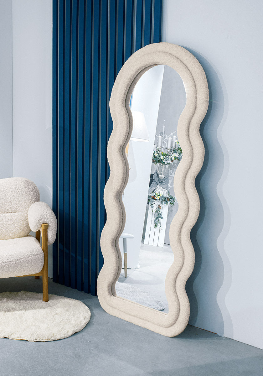 Scandi crèmekleurige spiegel 177 cm