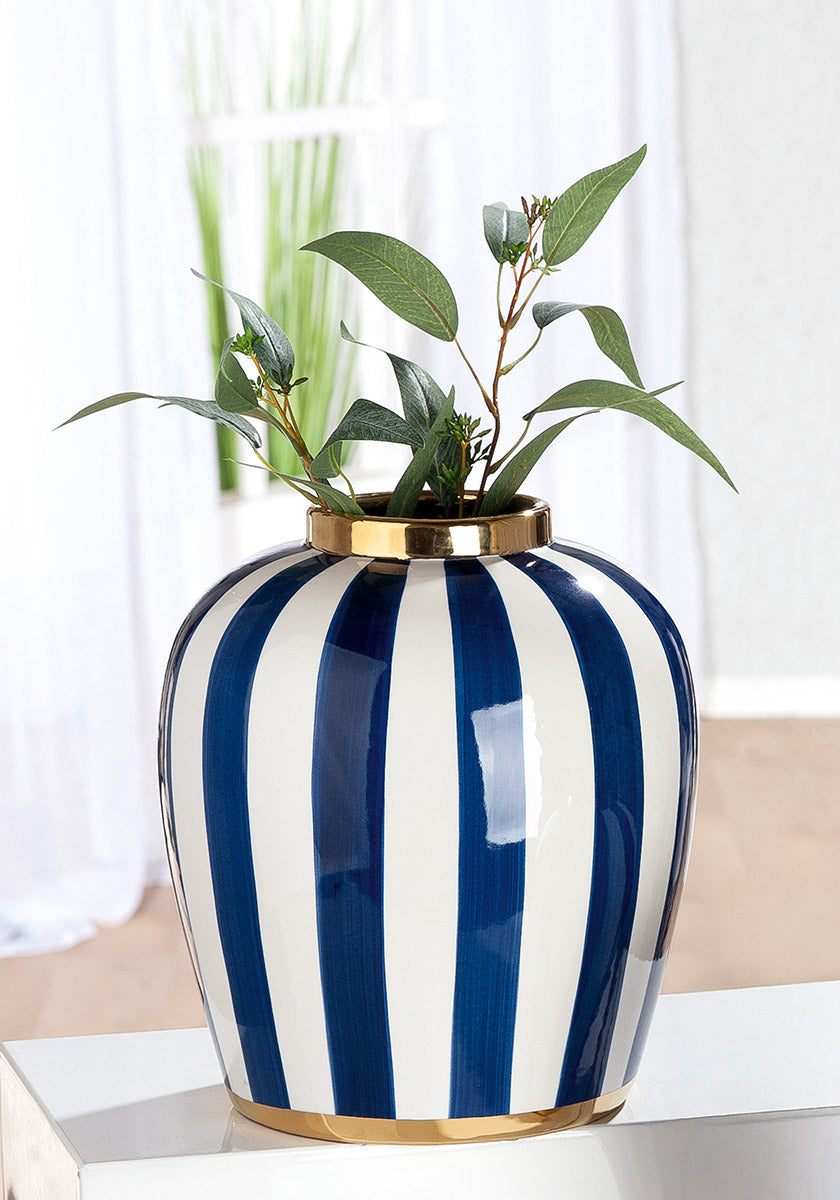 Elio Bolvaas Blauw Wit Keramiek