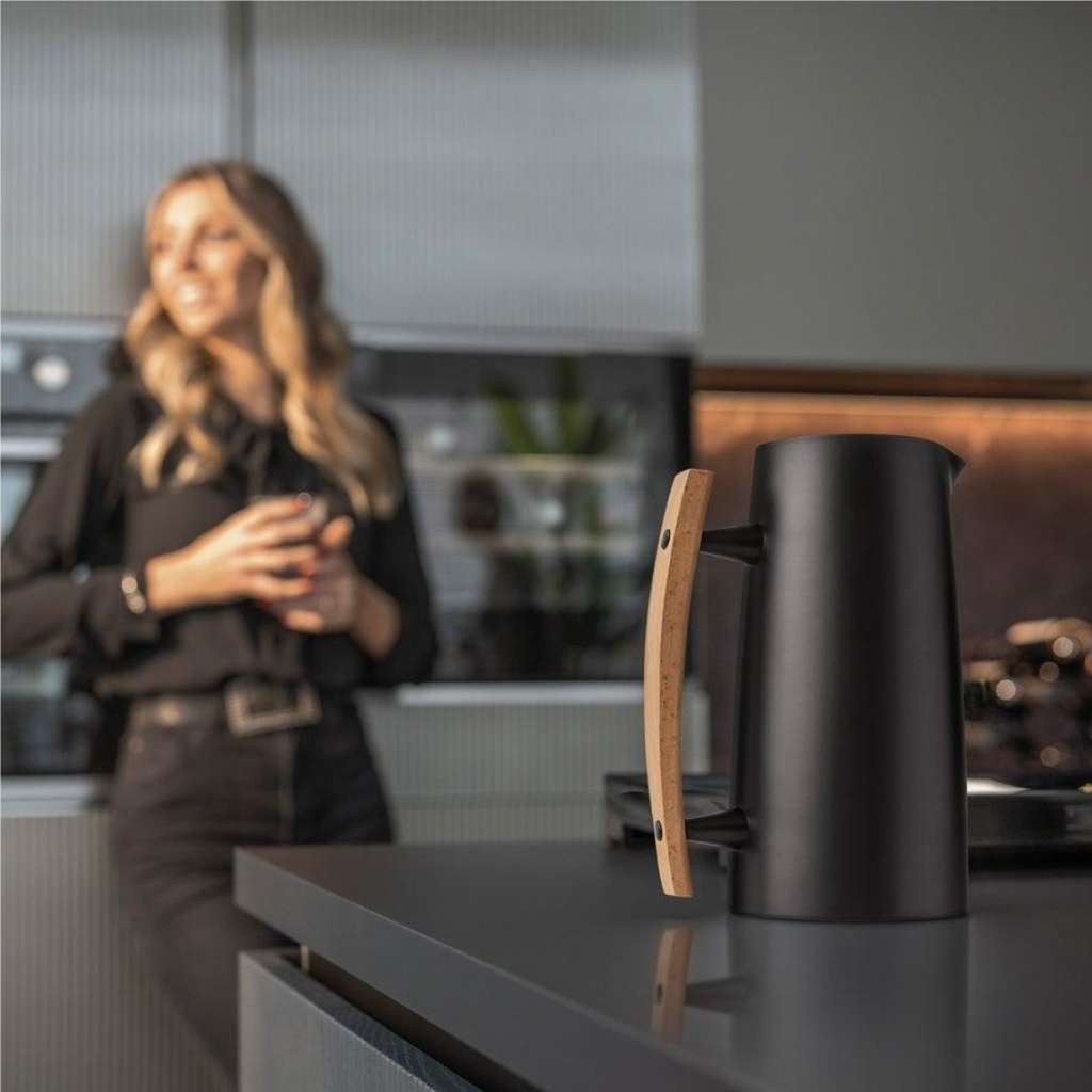 Guzzini Vacuum Flask 1Lt 'Riviera '63' Black