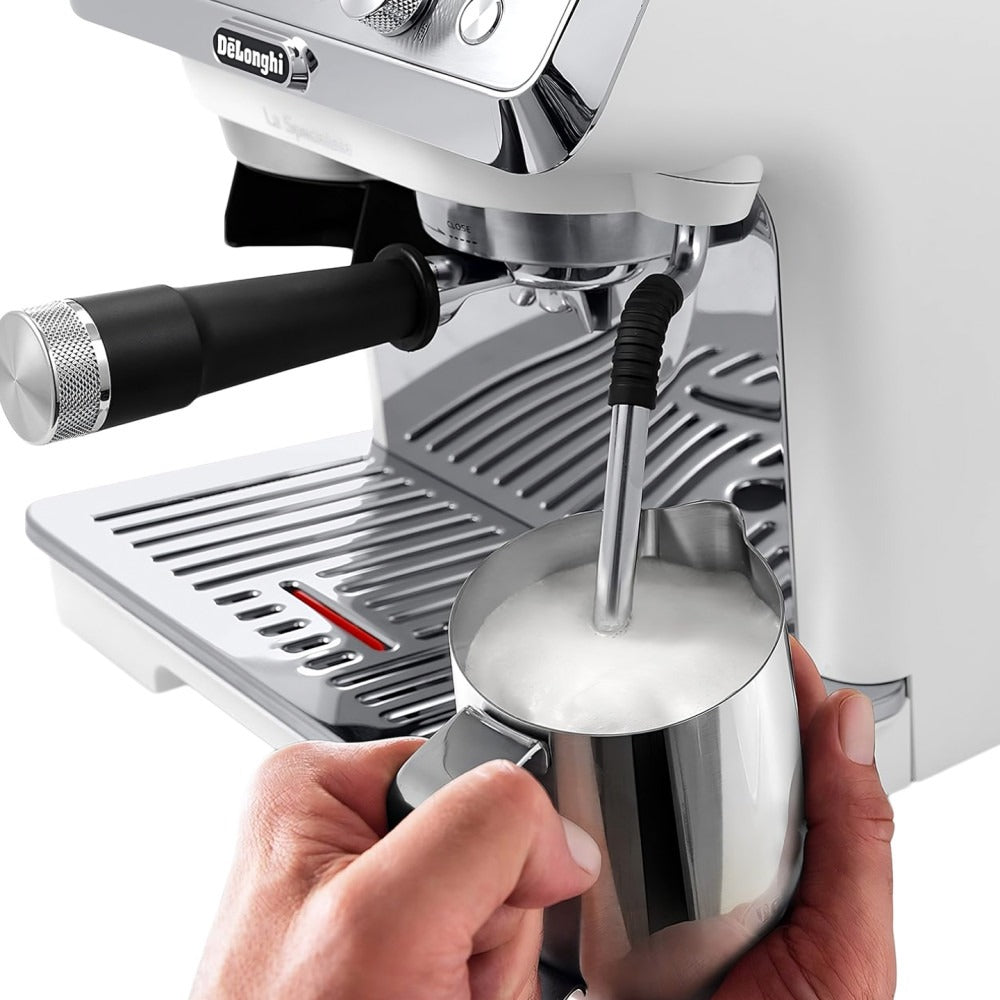 DeLonghi EC 9155.W La Specialista Arte