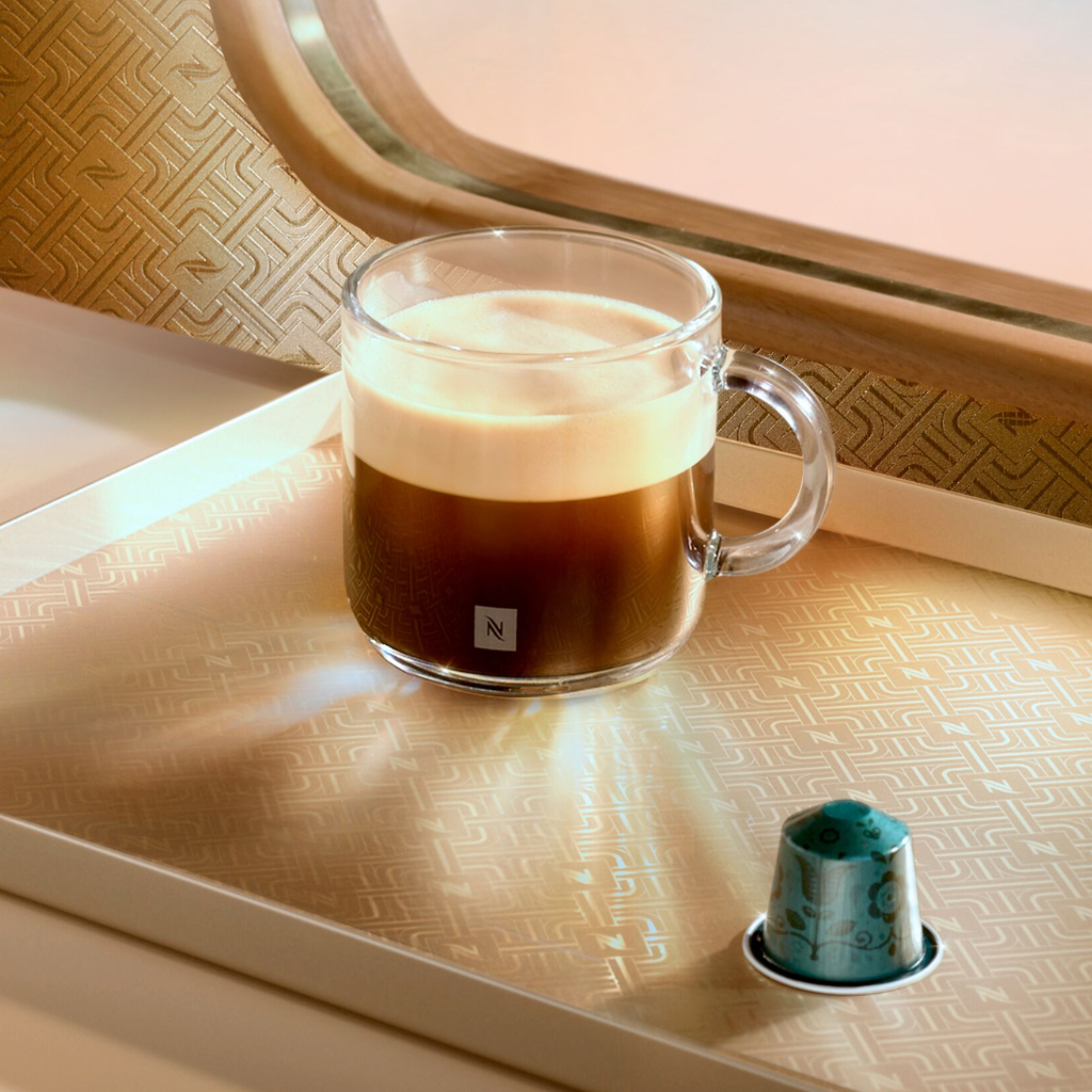 Nespresso Citiz EN 220.T by Delonghi, grey