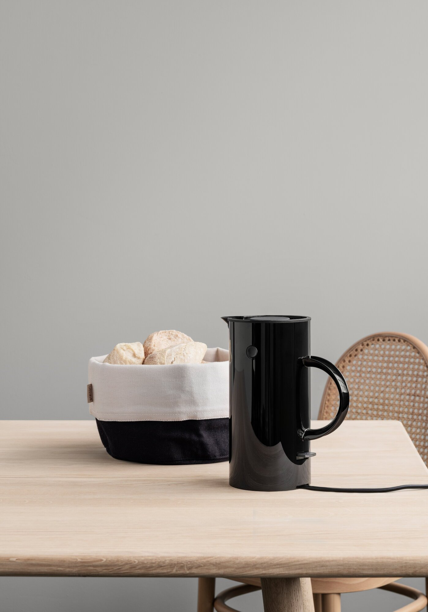 Stelton EM 77 thermoskan 0,5l black
